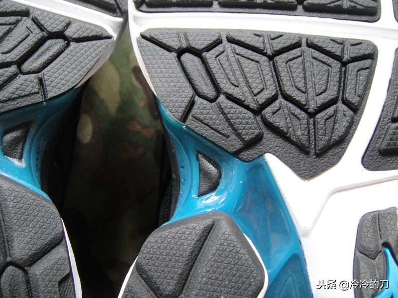 mizuno美津浓跑步鞋horizon4,美津浓发布全新高科技跑鞋mizuno