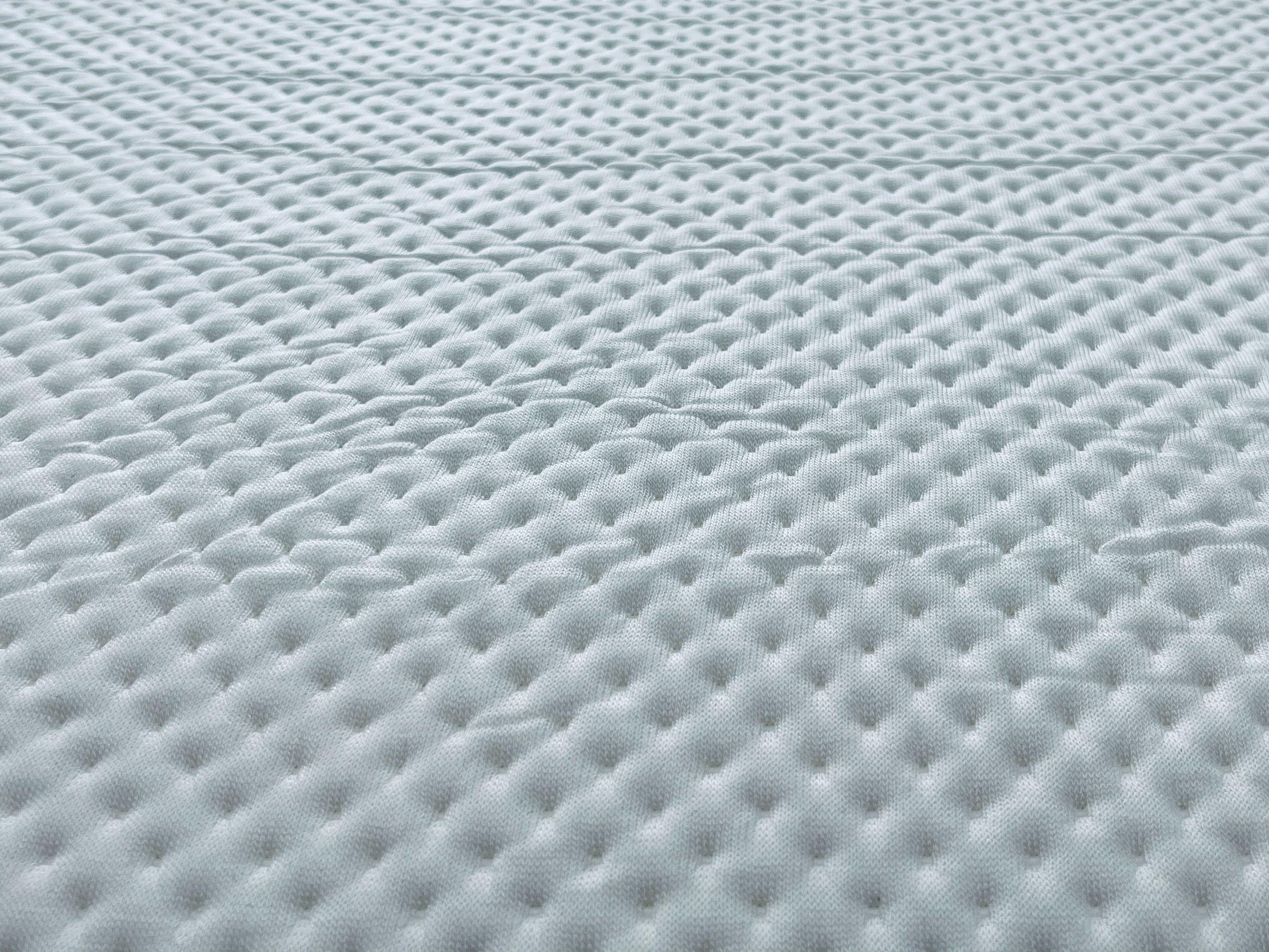 床垫的水渍怎么搞的,床垫的水很深