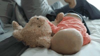 四岁孩子总是半夜惊醒是怎么回事,孩子七岁了为什么半夜老惊醒