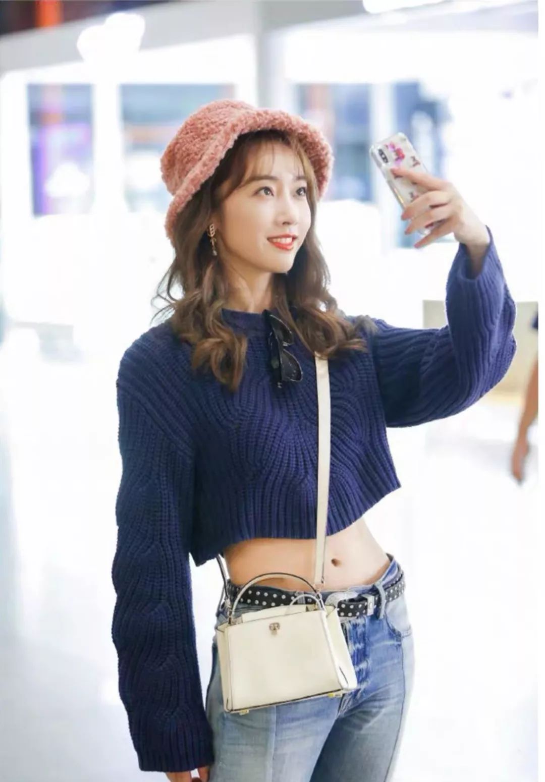 休闲风格羊羔绒渔夫帽,明星同款渔夫帽时髦显瘦又防晒