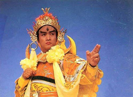 九头虫为什么被哮天犬咬掉脑袋,哮天犬为什么会被九头虫咬掉