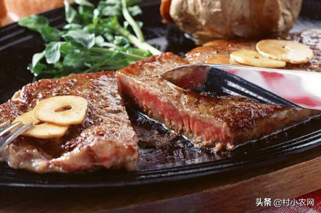 农村养牛怎样提高经济效益,农村养牛赚钱快哪个办法好