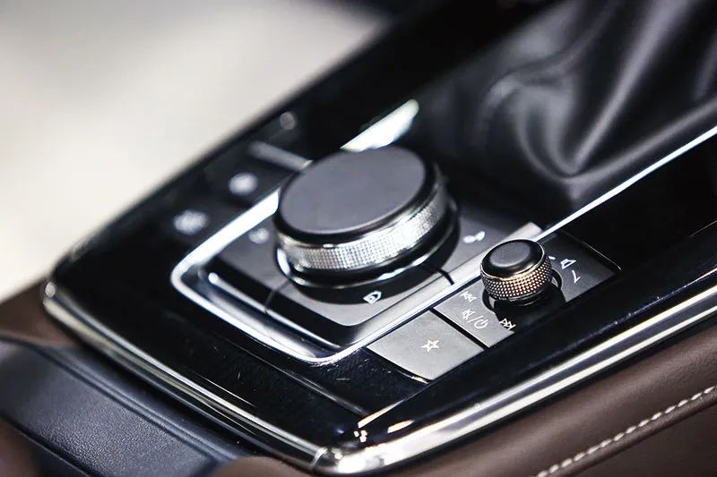 试驾长安马自达CX-30,马自达cx-30试驾车