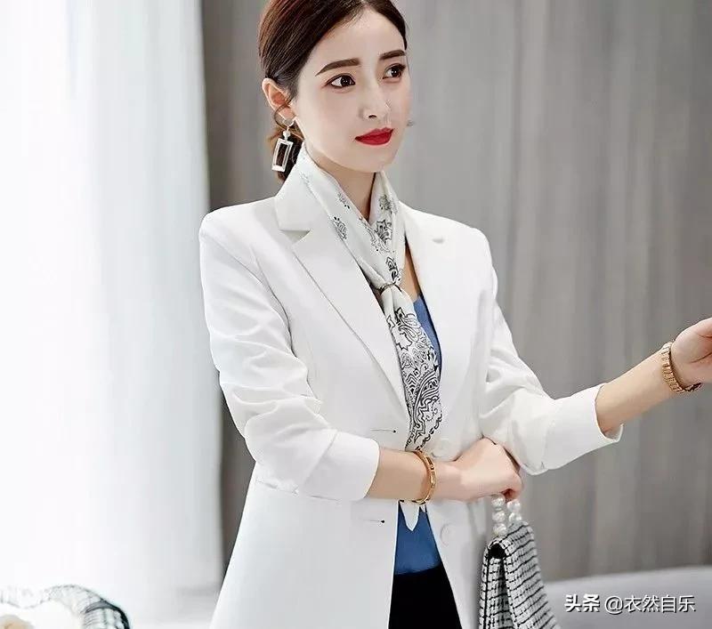 开春最时髦最in小西装18套显气质,早春穿搭要又甜又御廓形西装