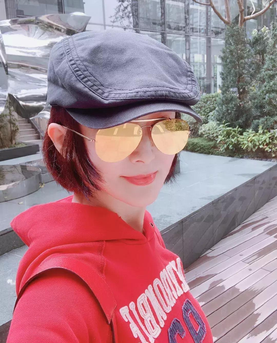 70岁潘迎紫肌肤似少女,71岁的潘迎紫是如何保养的