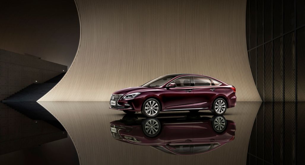 福州做四轮定位老师傅,修理店老师傅盲调四轮定位