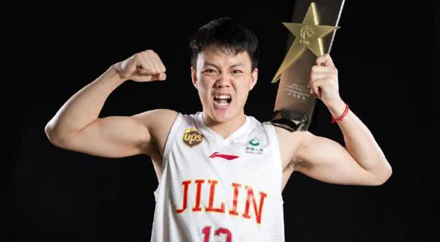 青岛男篮打广东,cba青岛男篮最新消息