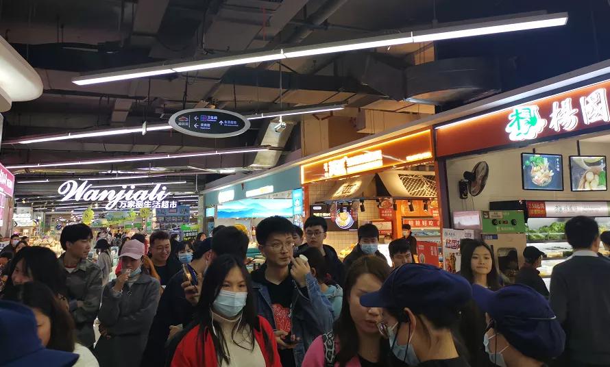 网红地标万家丽的“时尚购物社交”新体验，潮玩打卡就来这儿