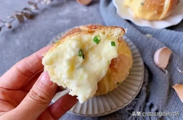 网红蒜香奶酪包,网红爆款奶酪包