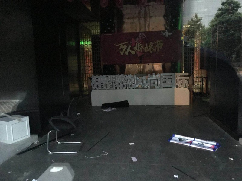 风尚国际婚纱摄影现状,成都风尚国际婚纱摄影场