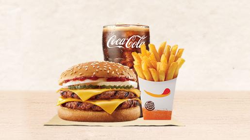 麦当劳免费汉堡再次爆单,麦当劳巨无霸汉堡王皇堡