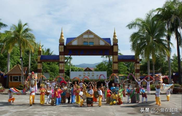 《走进越南》043期：中越三大陆路口岸，一边是城市，一边是县城