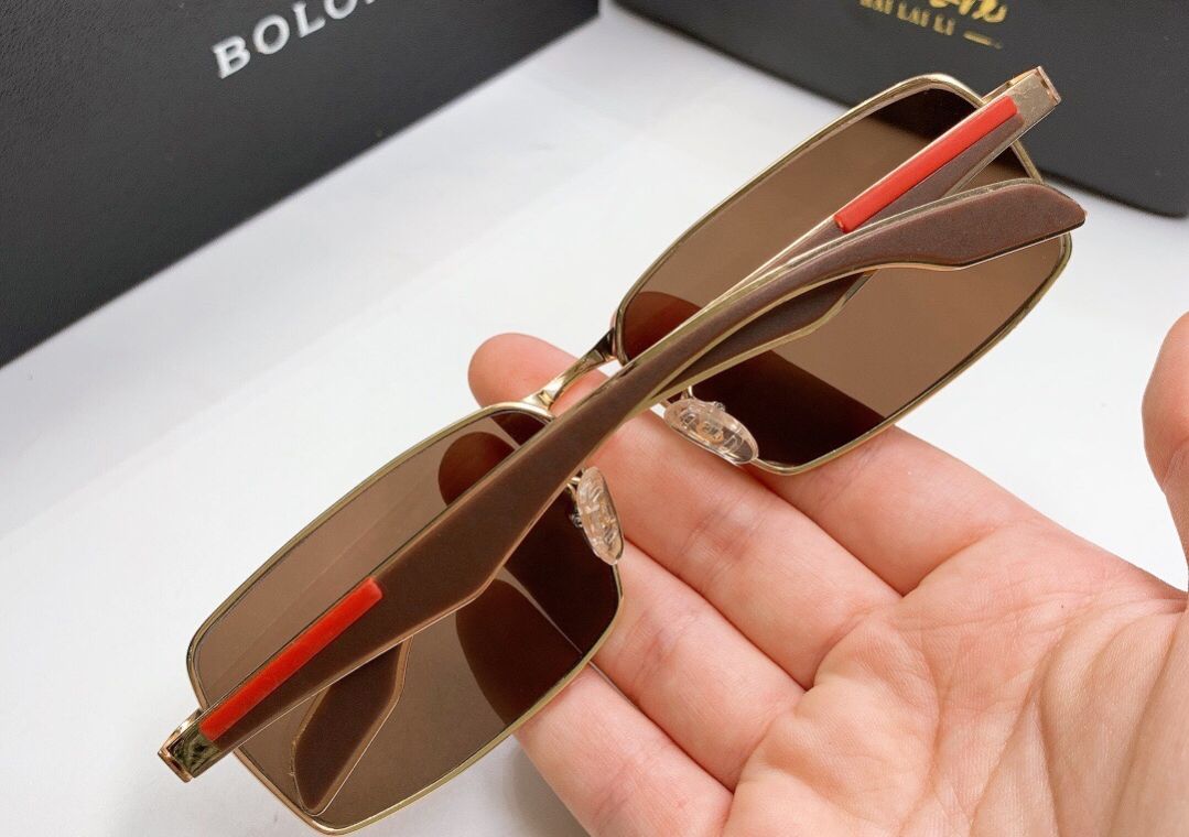 鉴别水晶石眼镜,怎样去鉴别一个真正的水晶眼镜