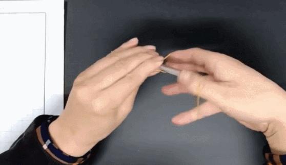 幼儿学写字握笔的正确方法,幼儿初学写字需要大人握笔吗