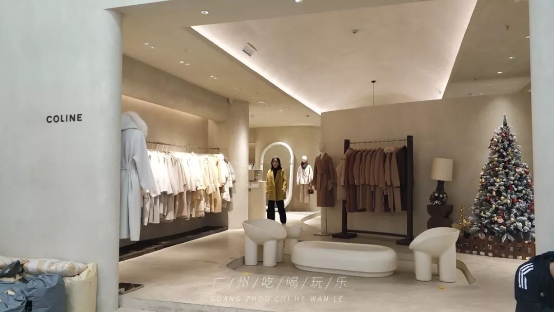 韩国东大门档口服装批发市场图片,韩国东大门服装批发有几个大楼