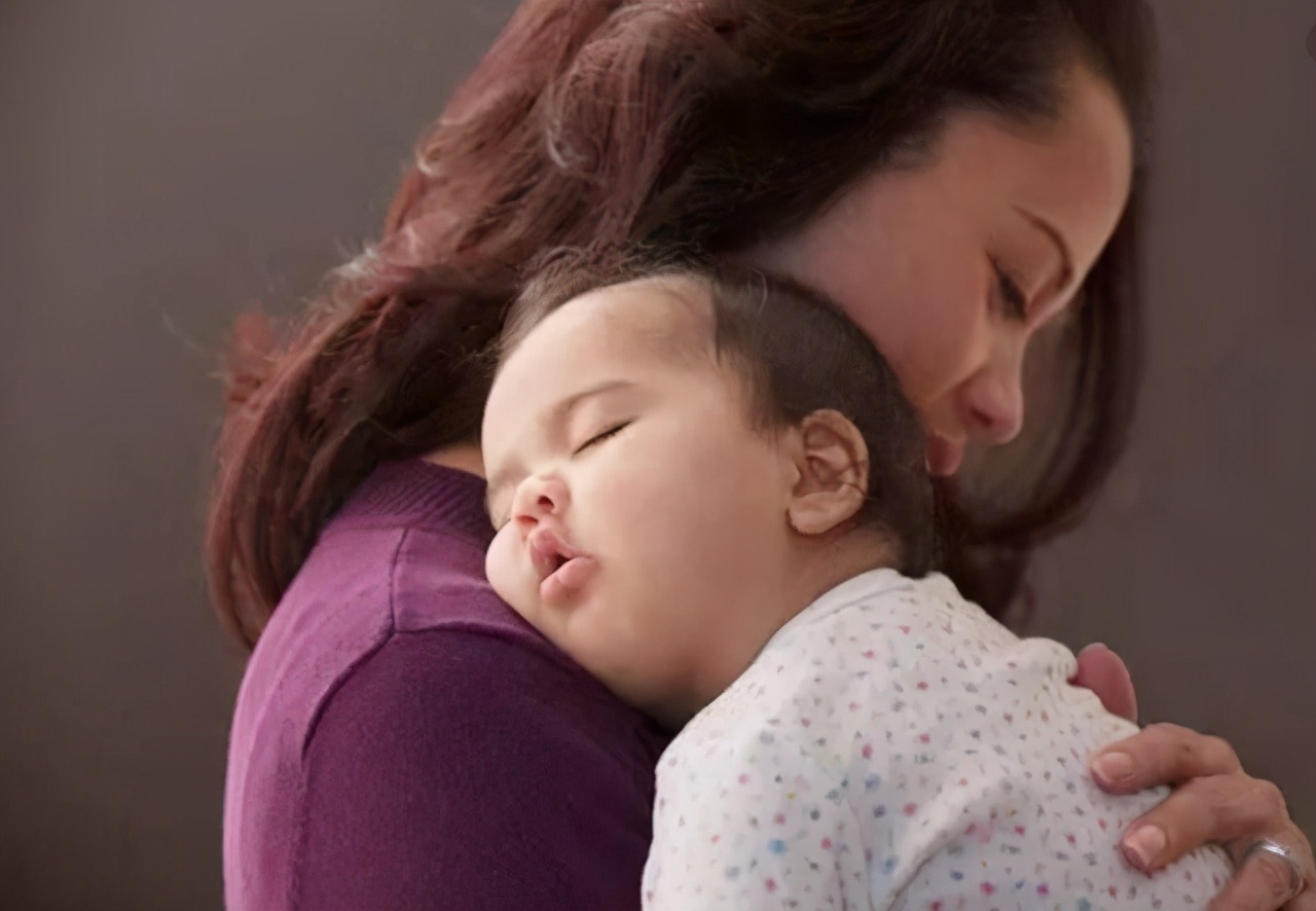 四个月婴儿入睡困难反复哄睡,婴儿入睡困难如何哄睡