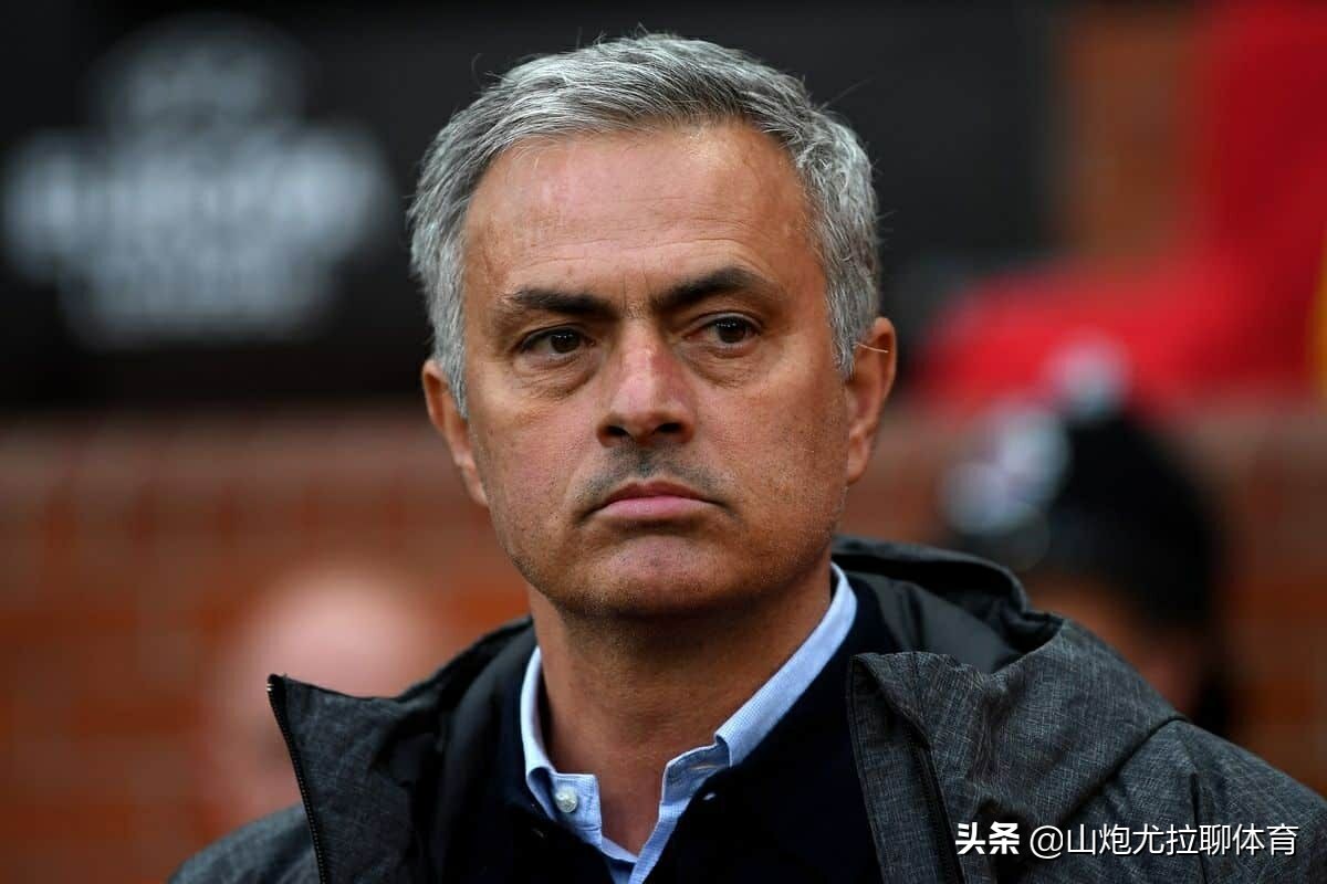 穆里尼奥讲德语,穆里尼奥的语言天赋