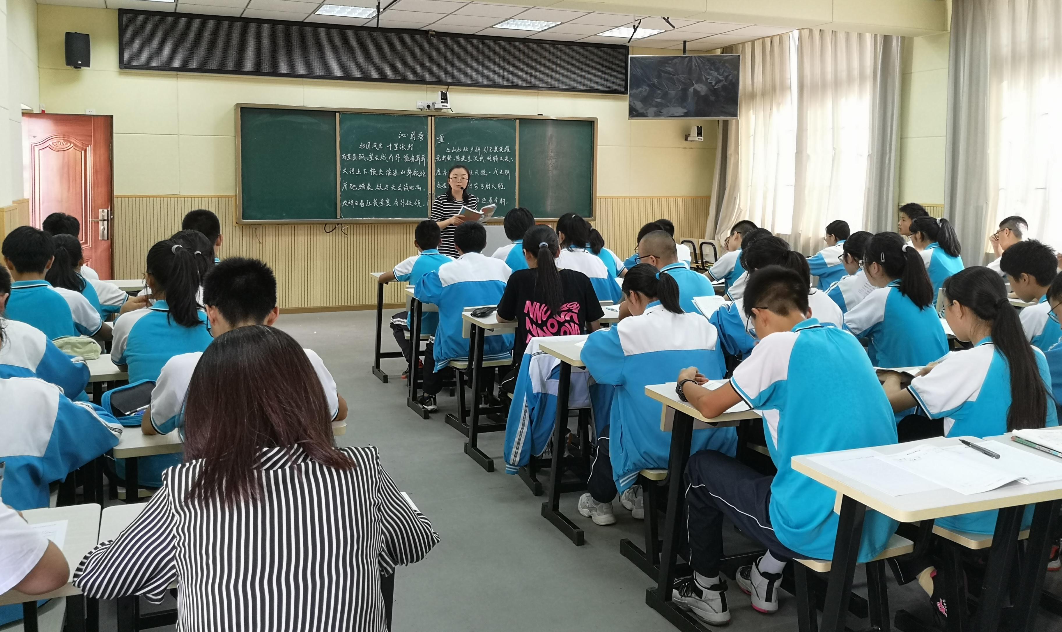 普通话诵百年规范写时代新篇内容,普通话诵百年伟业写时代新篇征文