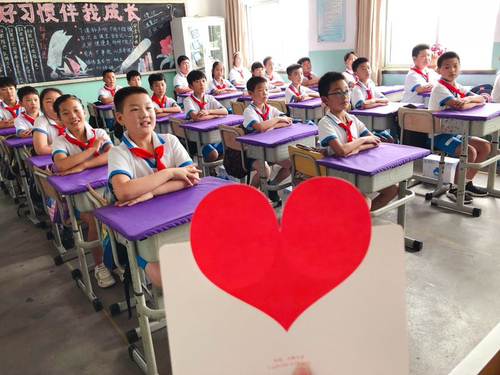 小海豚公益活动,小海豚计划公益助学