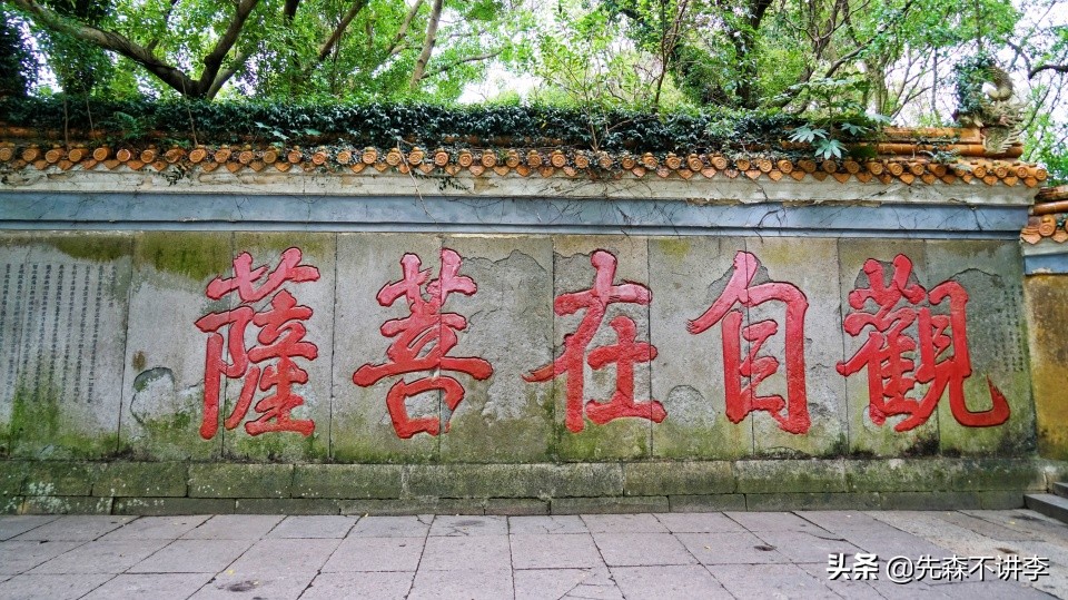 大门不出二门不迈整天烧香拜佛,普陀山不开放的寺院