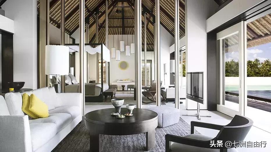 白马庄园,白马庄园店