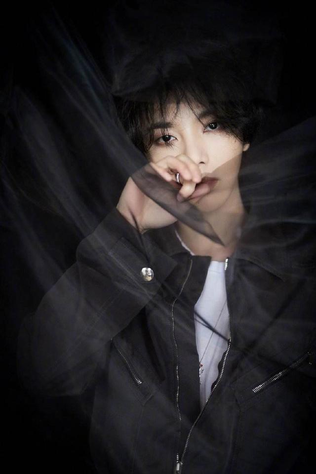 华晨宇整过容之前辟谣的样子,华晨宇整过容了吗