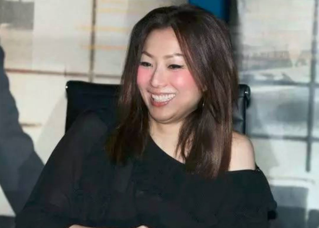 郑秀文与许志安相逢何必曾相识,许志安郑秀文不要惊动爱情