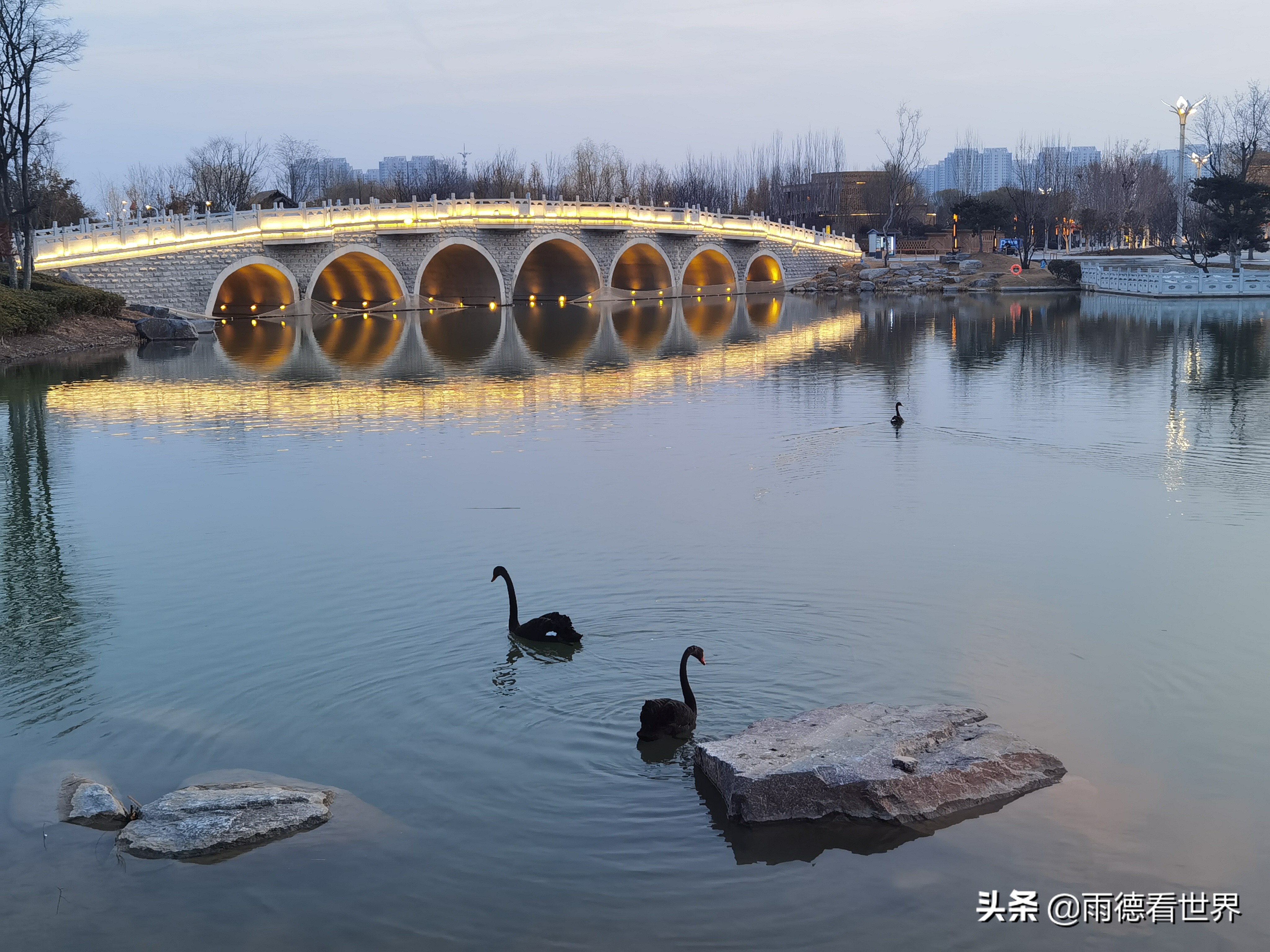 关于郑州园博园评价,郑州园博园离黄帝千古情多远