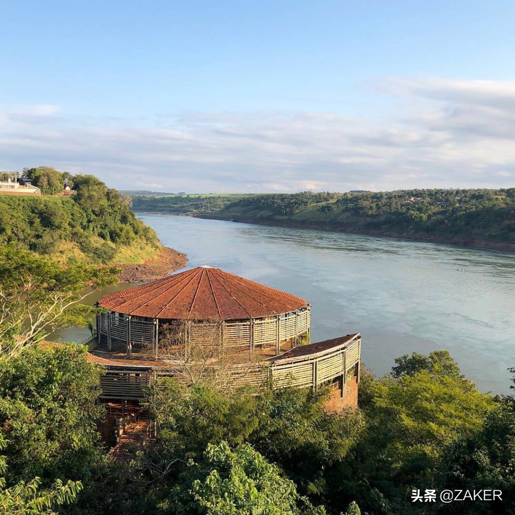 住在国境线上的人,住在国界什么体验