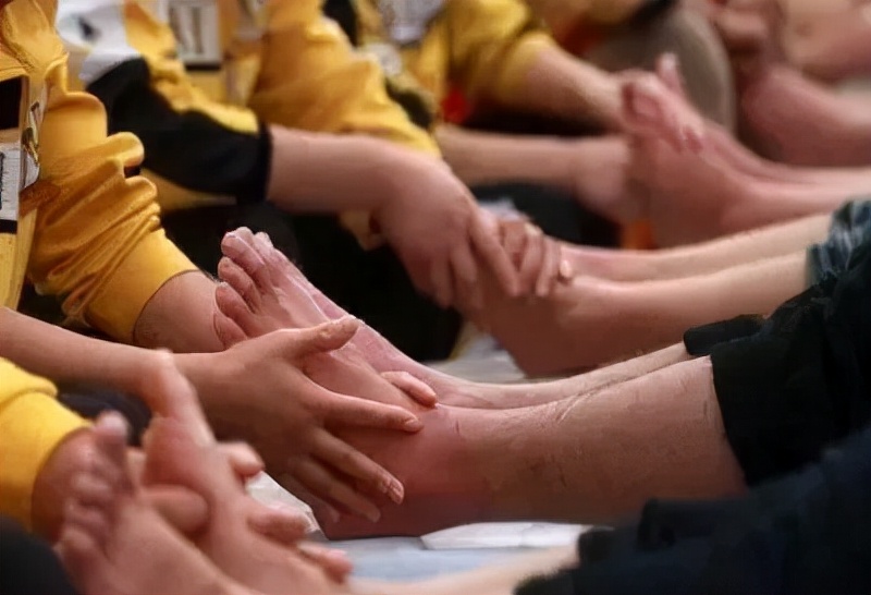 手把手教你足疗全过程,看过来足疗手法4个误区