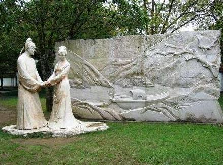 长亭外古道边芳草碧连天全诗欣赏,古诗词长亭外古道边芳草碧连天