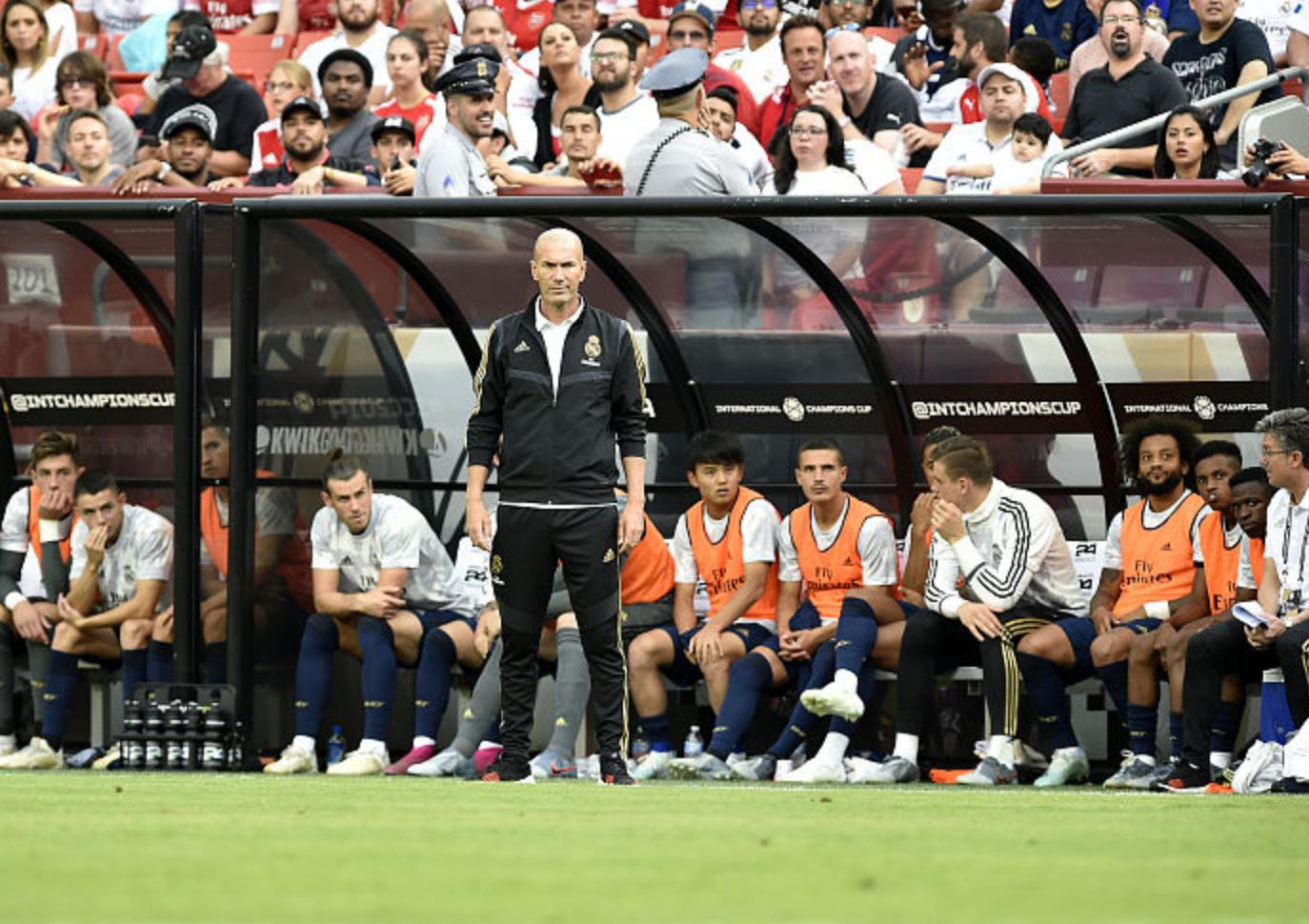 皇马3场狂丢12球难掩双星实力，西甲3强一位置上演“梅罗式”对决