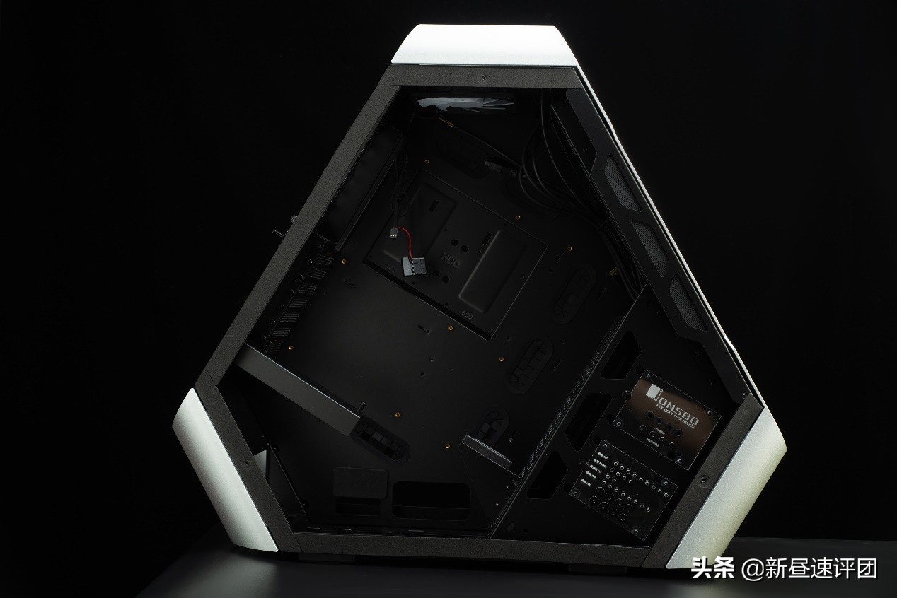 乔思伯tr03机箱多少钱,乔思伯tr03分体水冷装机