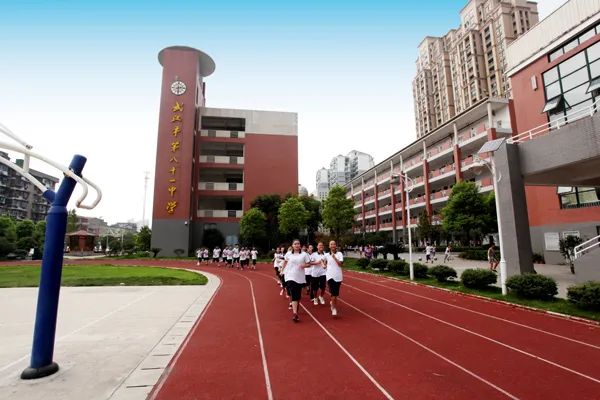 江岸区民办初中摇号,江岸区民办摇号初中怎么选