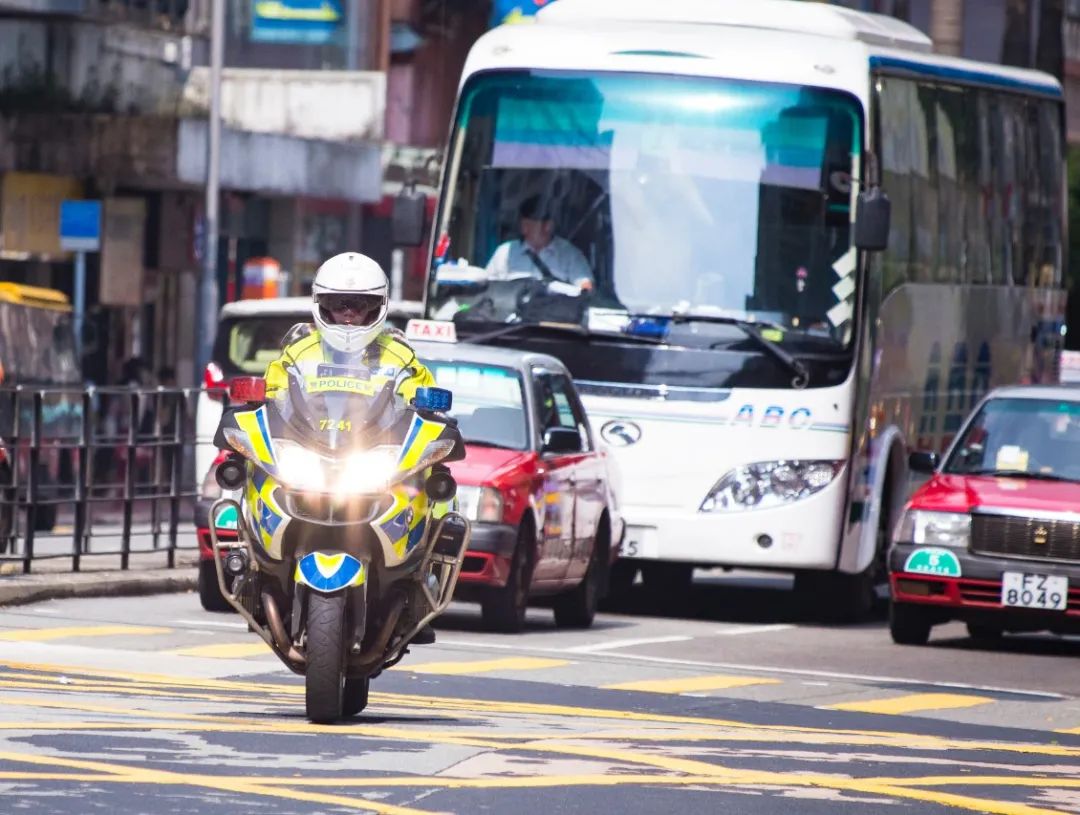 鍑虹灞嬭鎵撳嚮浼犻攢,鍑虹灞嬭涓炬姤浼犻攢