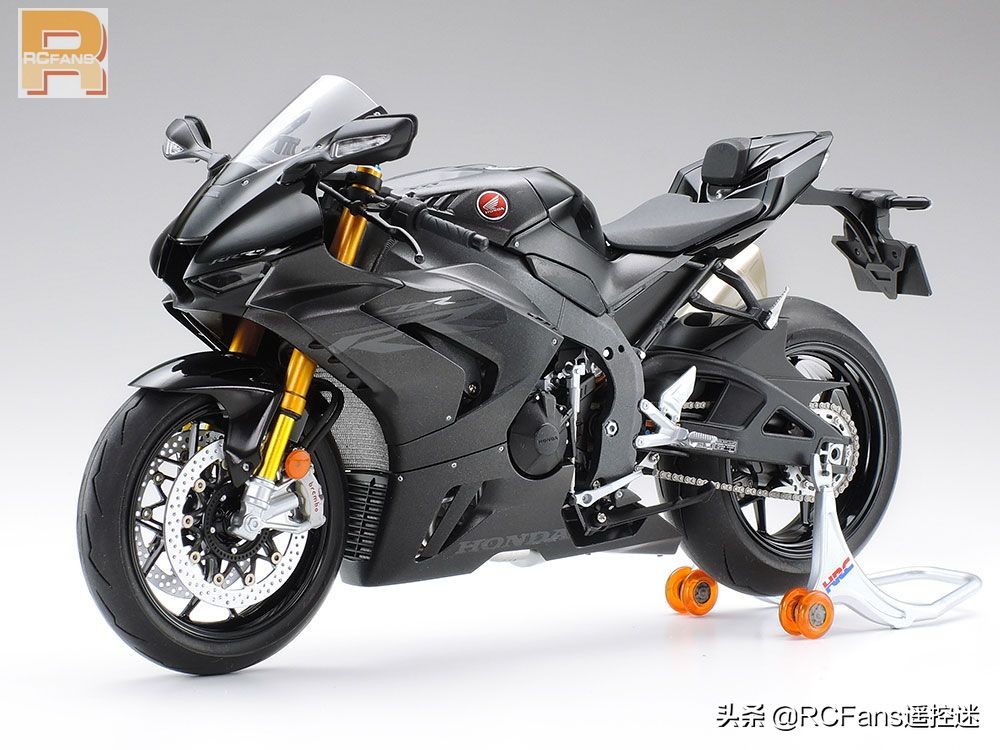 hondacbr1000rr妯″瀷,2014骞碿br1000rr妯″瀷