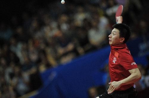 业余乒乓球怪异打法,乒乓球技战术革新