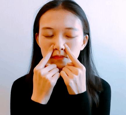 流鼻涕打喷嚏过敏性鼻炎吃什么药,过敏性鼻炎流鼻涕打喷嚏吃什么药