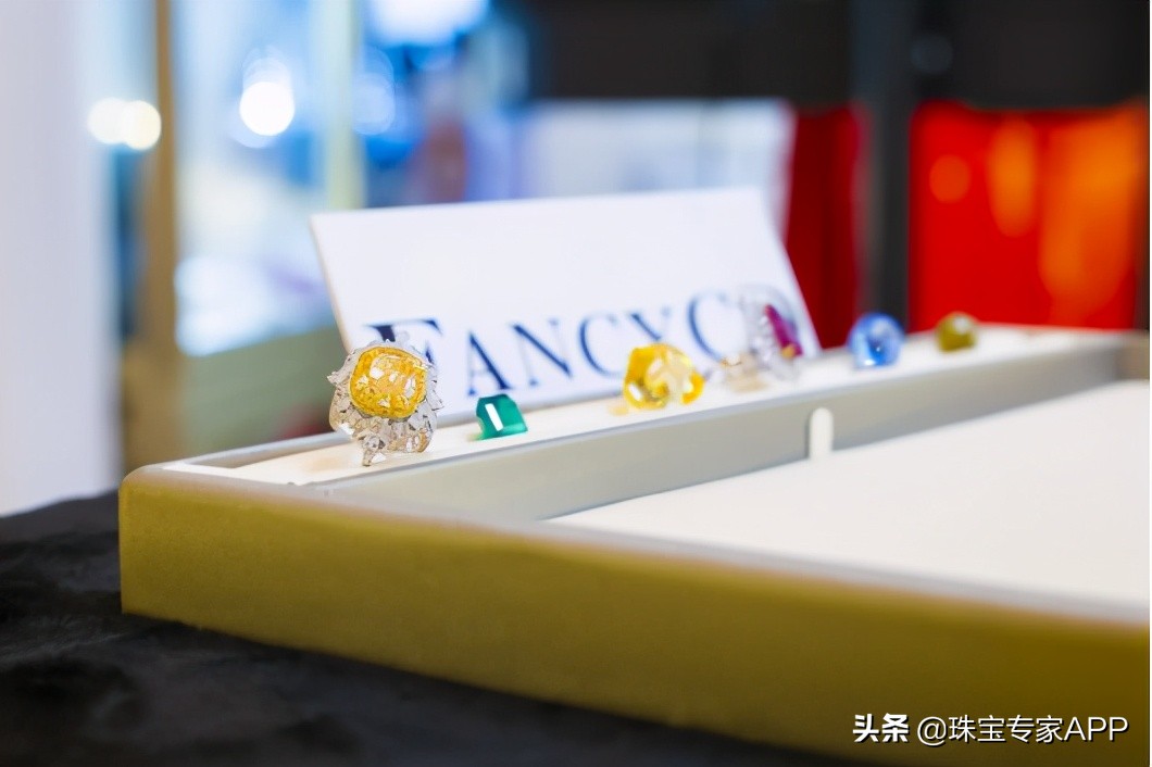 日本皇室彩宝,世界十大顶级皇室珠宝