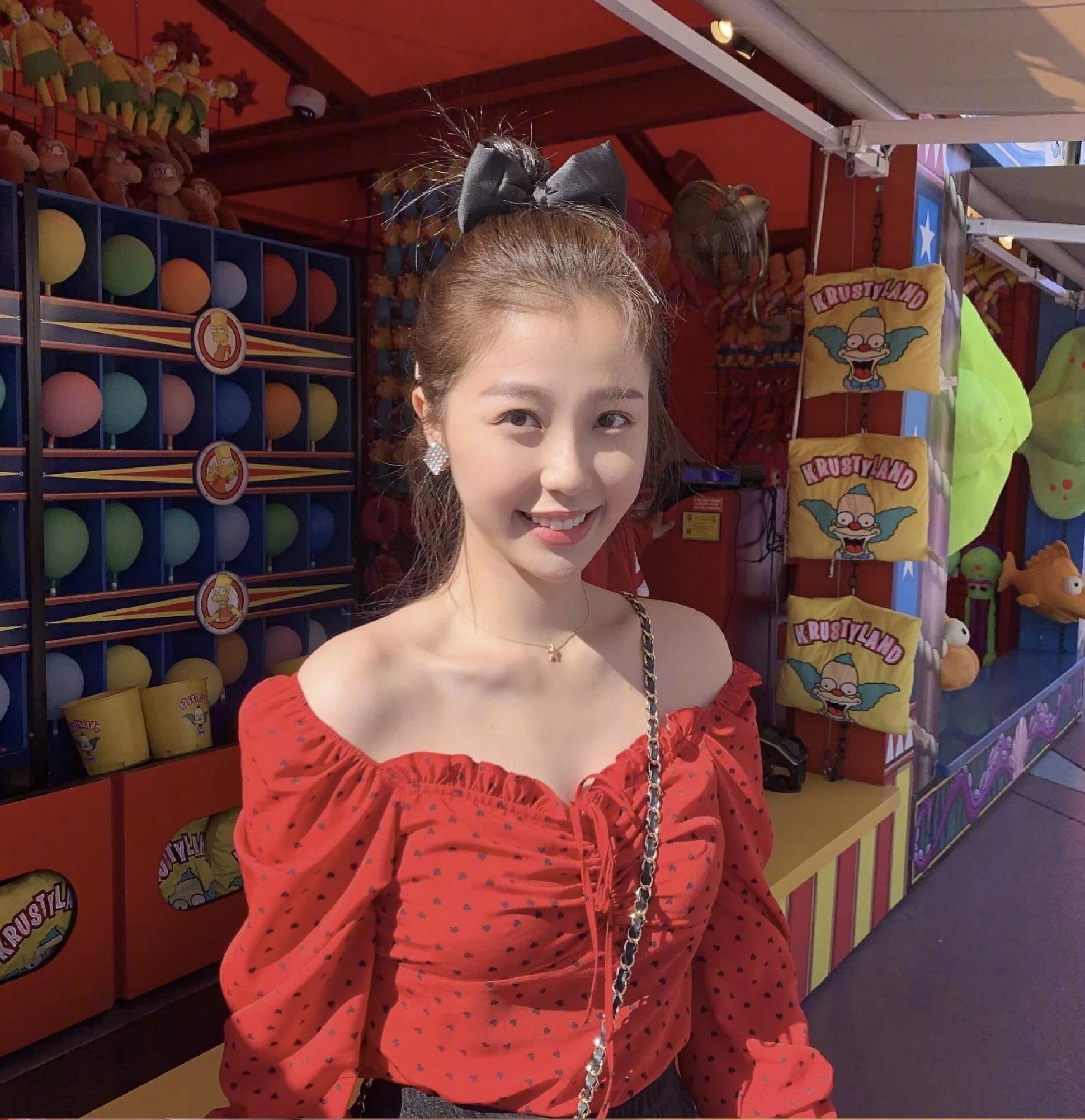 纯奶风化妆教程,如何get虞书欣同款妆容