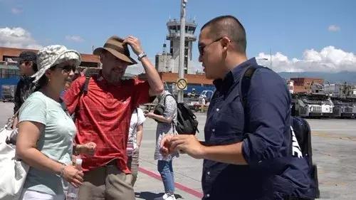 认贼作父被嘲讽,讽刺有些人认贼作父