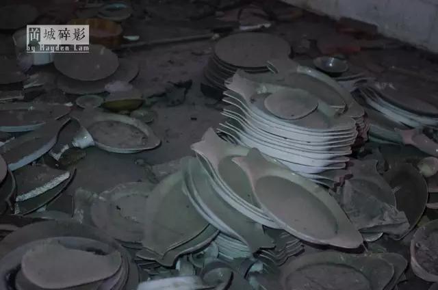 在新会城的中心，有一座时光的废墟