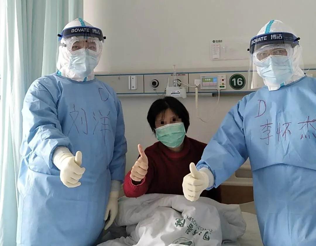 “每一个危重患者的好转,都意味着我们距胜利又近了一步”——记平顶山市二院第一批援鄂医疗队