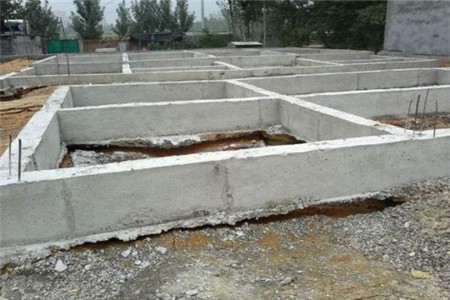 地基开裂下沉怎样修复,地基下沉墙面开裂怎么办