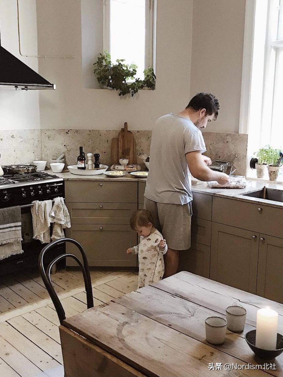 《空间》第46期：在瑞典老公寓里，认真拥抱生活