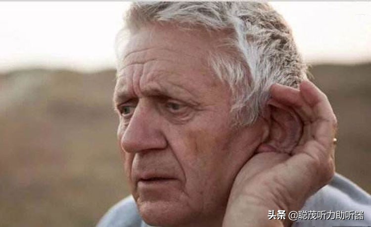 老年人突然耳鸣耳聋是什么原因,睡觉醒来突然耳鸣是怎么回事