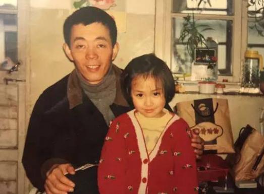 10位出轨男星的老婆与小三对比,唯一允许妻子出轨的男星