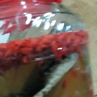 和女朋友去水上乐园,玩水上乐园掉妆