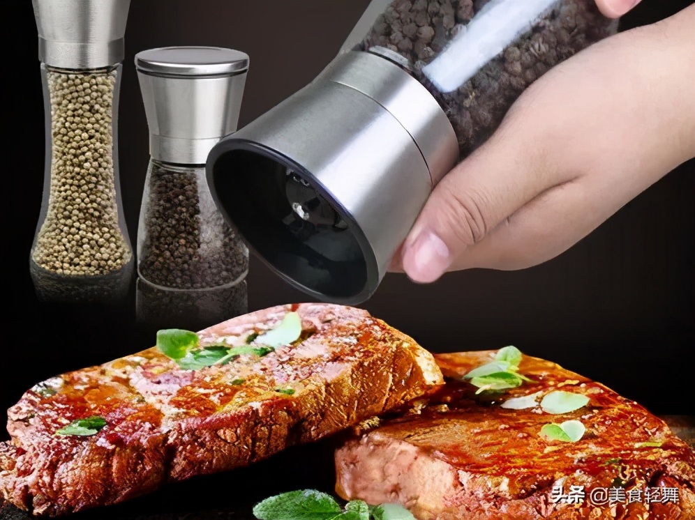 黑白胡椒分别怎么用,黑胡椒适合做什么汤