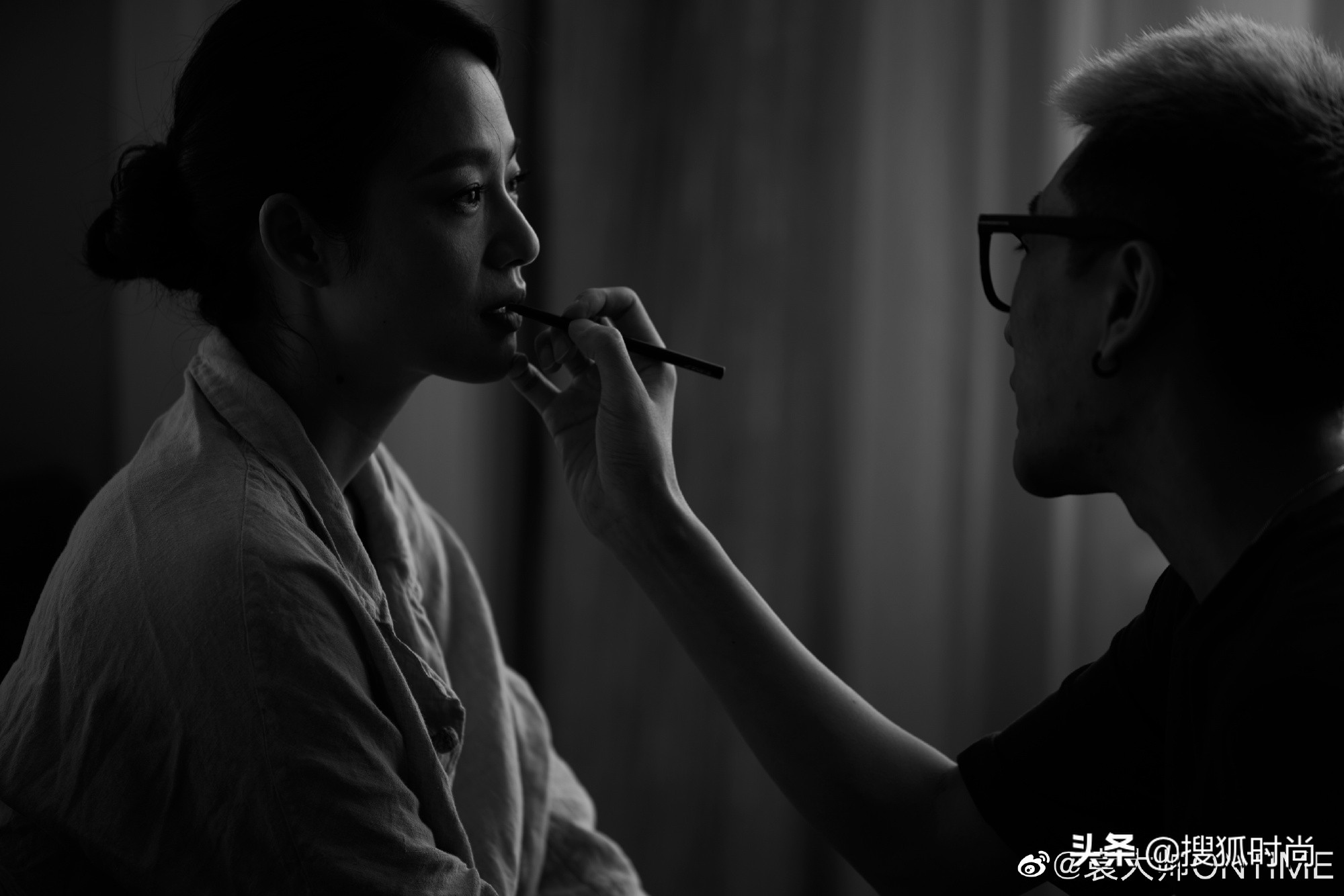 明星高级妆容化妆教程,让你拥有完美妆容的7大化妆技巧